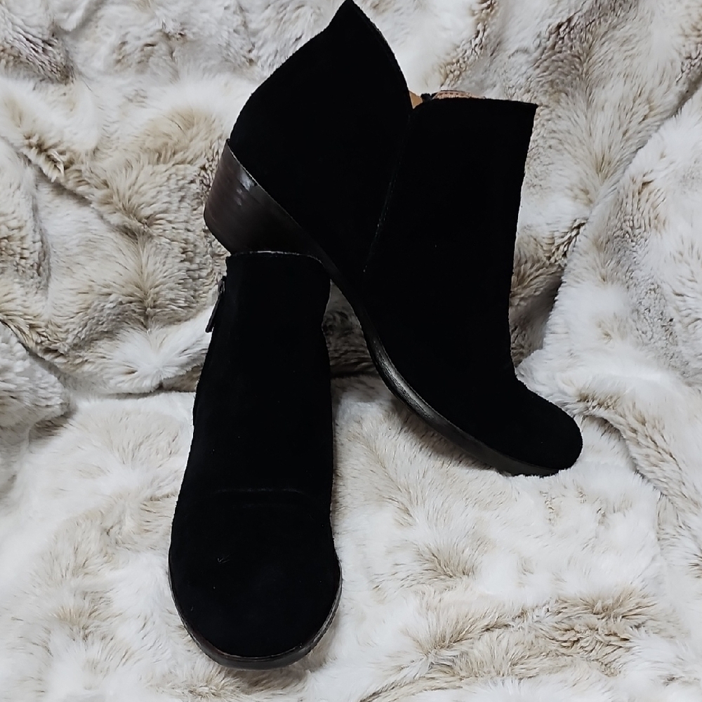 Lucky Brand Suede Elegant Black Women's Ankle Boots 7.5/38